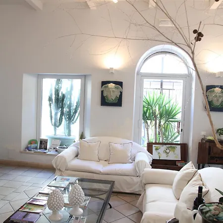 Casa Ruffino Couette-café 4*